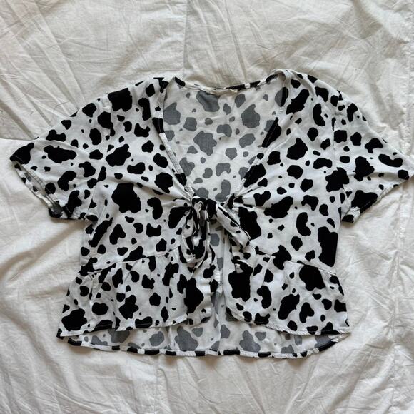 Black and White Cow Print Crop Top - Picture 2 of 9